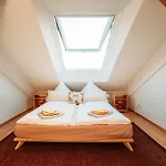 Spacious Penthouse With Ac And Free Parking Steps Away From The Station * Koblenz (Rhineland-Palatinate)