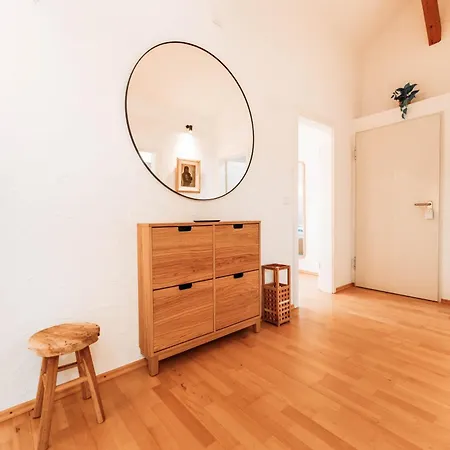Spacious Penthouse With Ac And Free Parking Steps Away From The Station Lejlighed Koblenz (Rhineland-Palatinate)